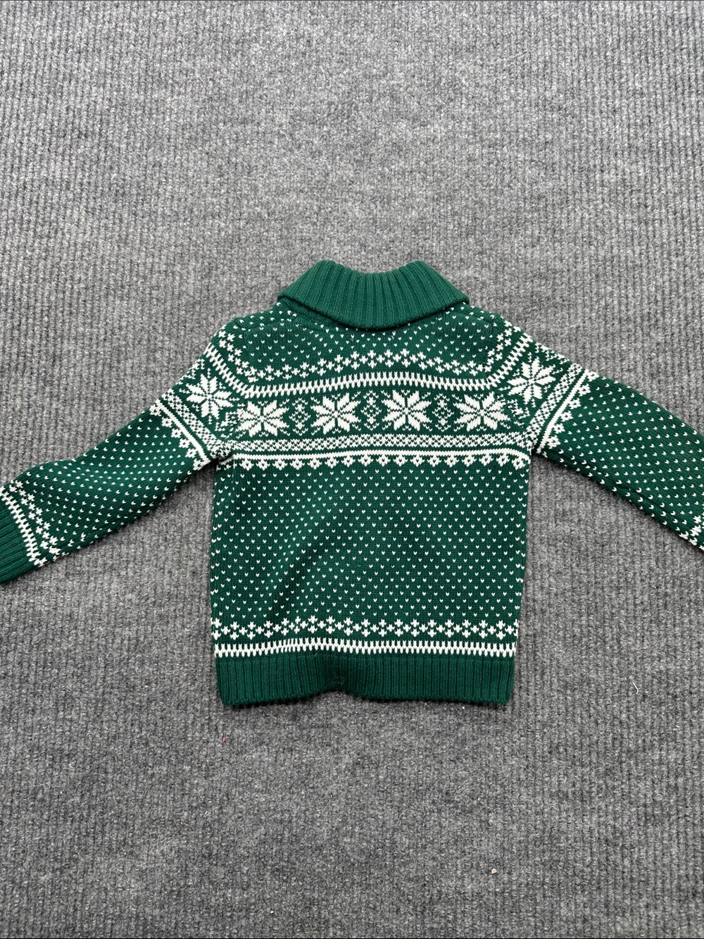 Tahari Green and White Fair Isle Shawl Collar Cardigan - Picture 3 of 3